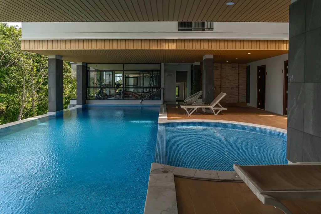 Great Hill NaiYang Tropic View