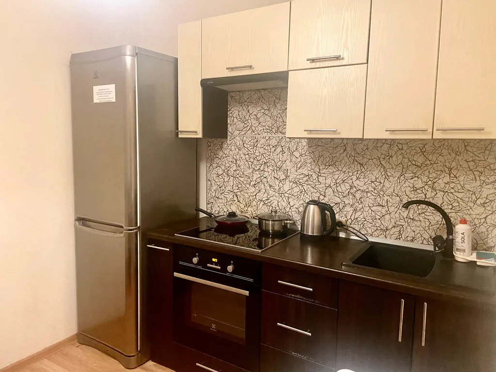 Отличная квартира с прекрасным видом рядом с ТРК Ультра