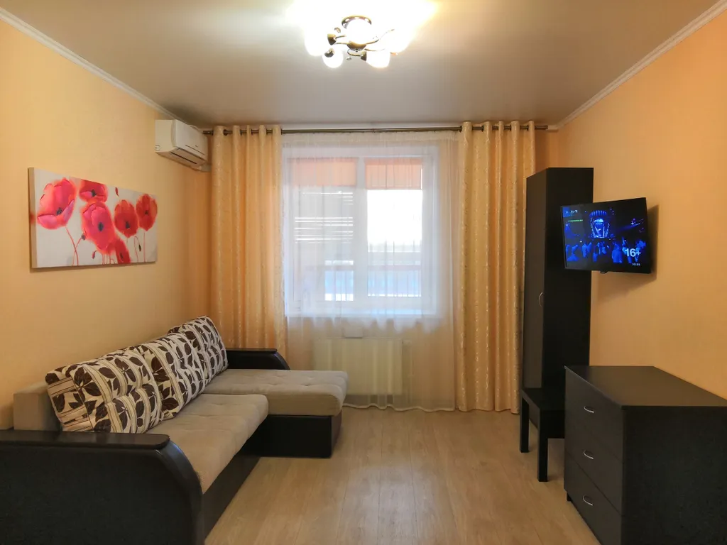 Квартира Уютная квартира с парковкой, метро Горки — Казань