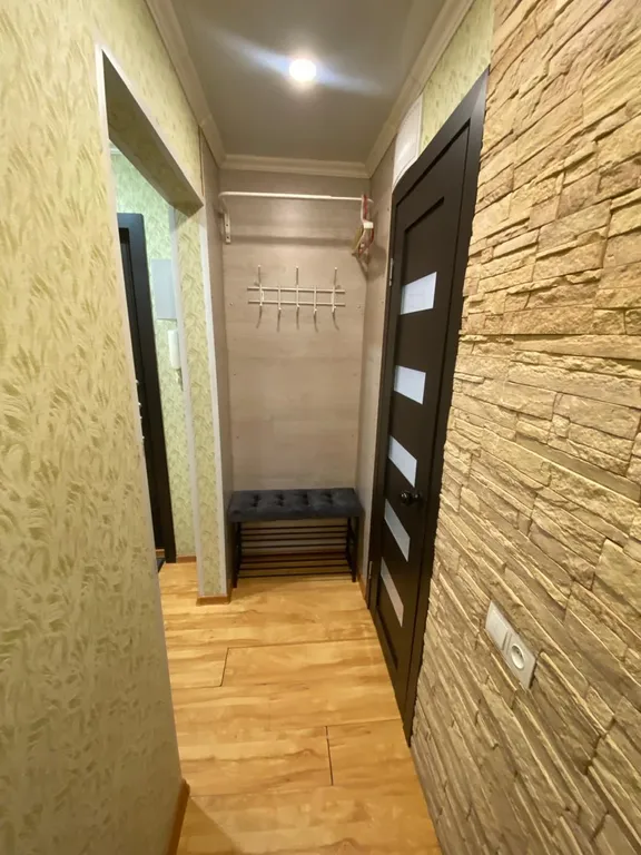 2-комнатная квартира с видом на город и балконом