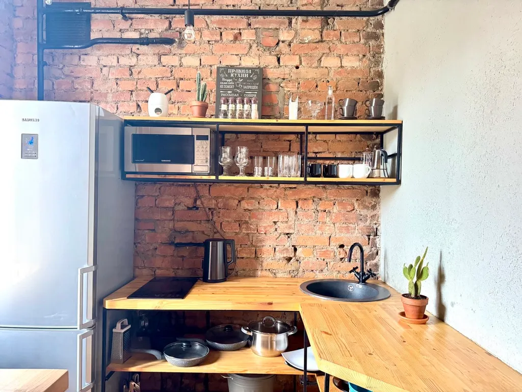 Двухкомнатные апартаменты в центре в стиле loft cafe