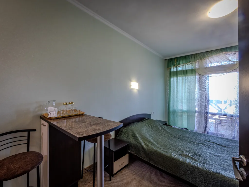 Двухместный номер с одной кроватью, террасой