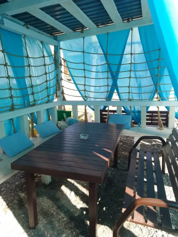 Коттедж Домик у Моря на первой линии - центр Адлера, с парковкой, беседкой — Сочи