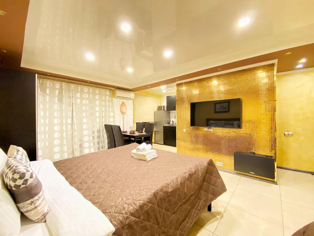 Квартира Квартира Комфортная студия Апарт-Комфорт с романтичной подсветкой в центре — Ярославль