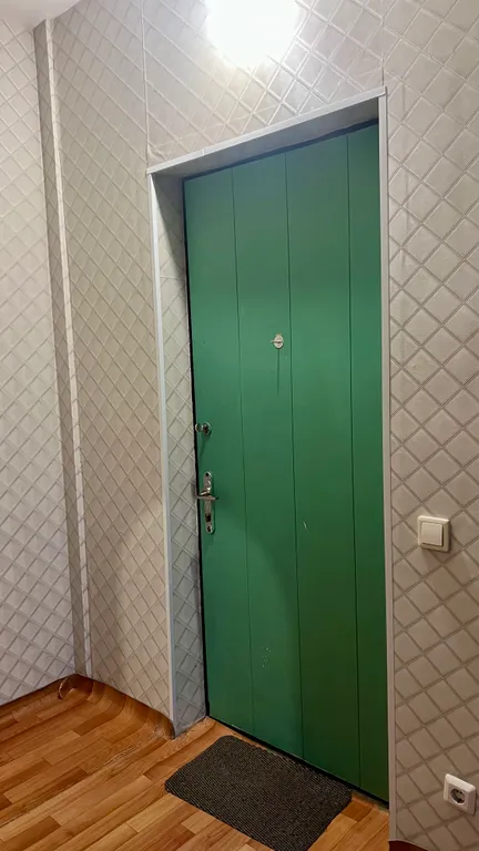 1-комнатная квартира, 2 кровати, напротив Планеты