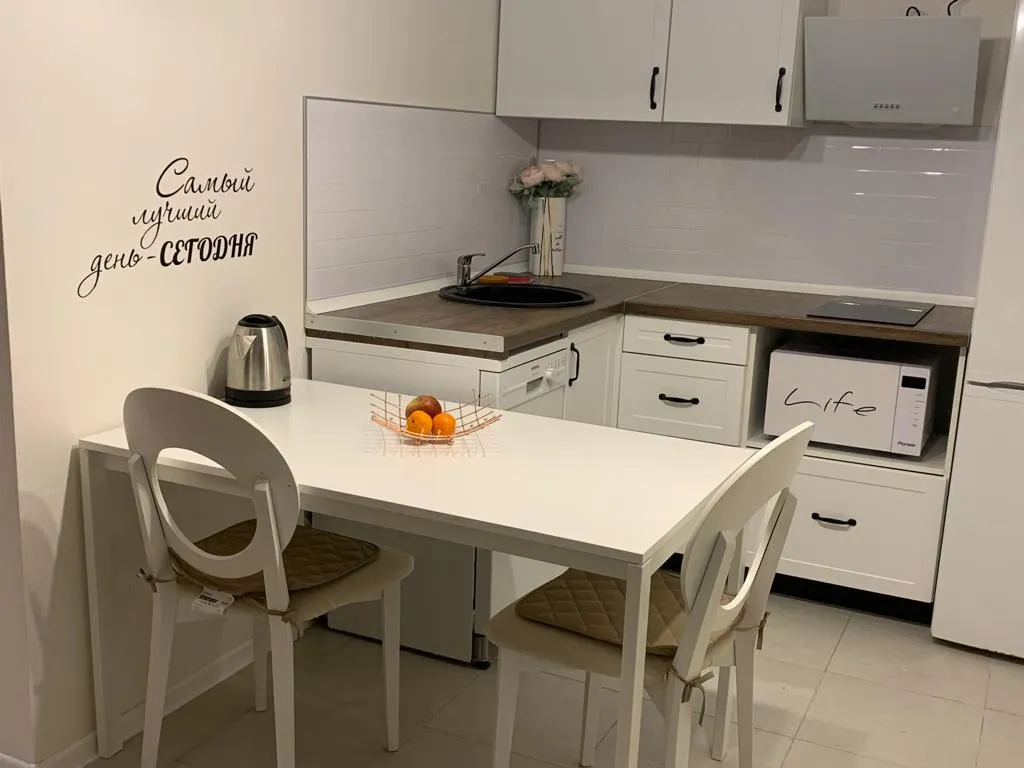 Евродвушка с кондиционером у Онкоцентра имени Цыба