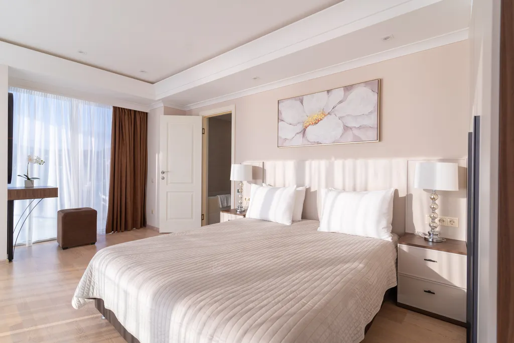 4-комнатная Квартира