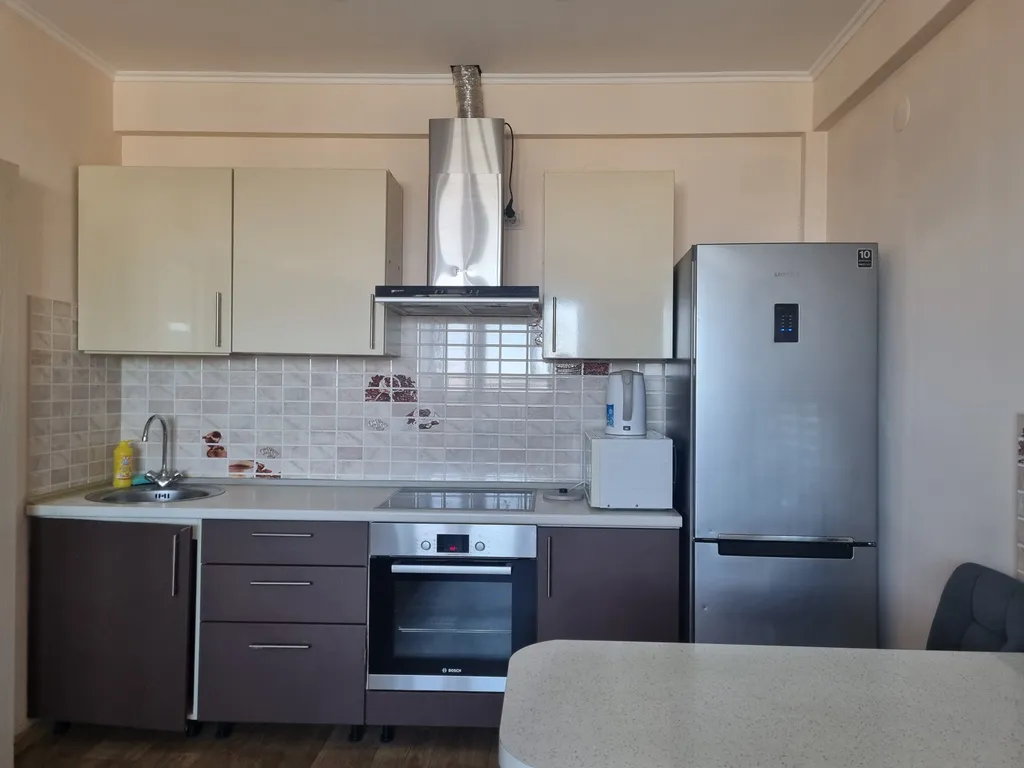 Уютная евродвушка рядом с Пиплс парком