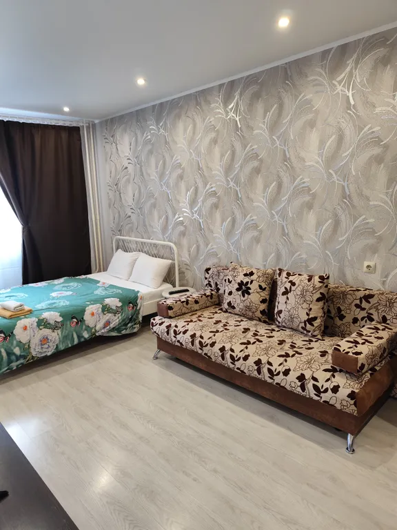 Уютная квартира в центре города — аренда посуточно в Магнитогорск