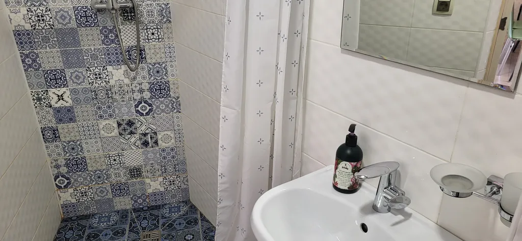 Апартамент двухкомнатный с видом на море