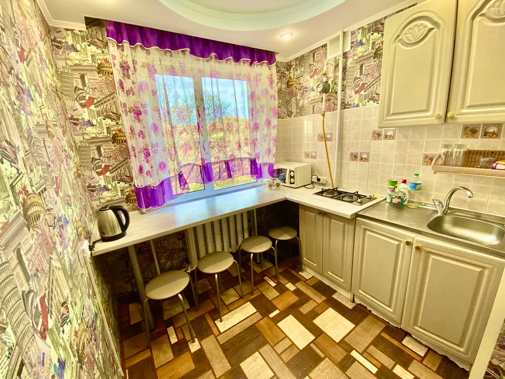 Двушка в центре возле моря