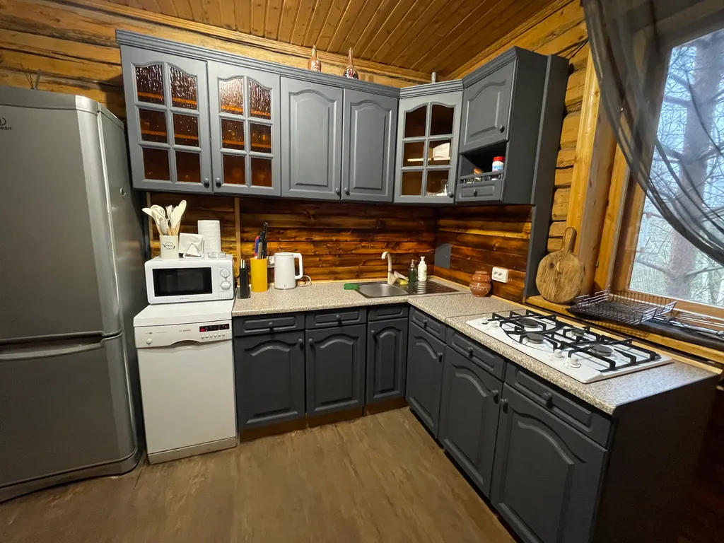 Коттедж Дом для семейного отдыха, закрытых встреч и камерных праздников. — Загорянский