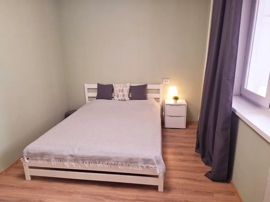 2-комнатная квартира в центре города с бесплатной стоянкой