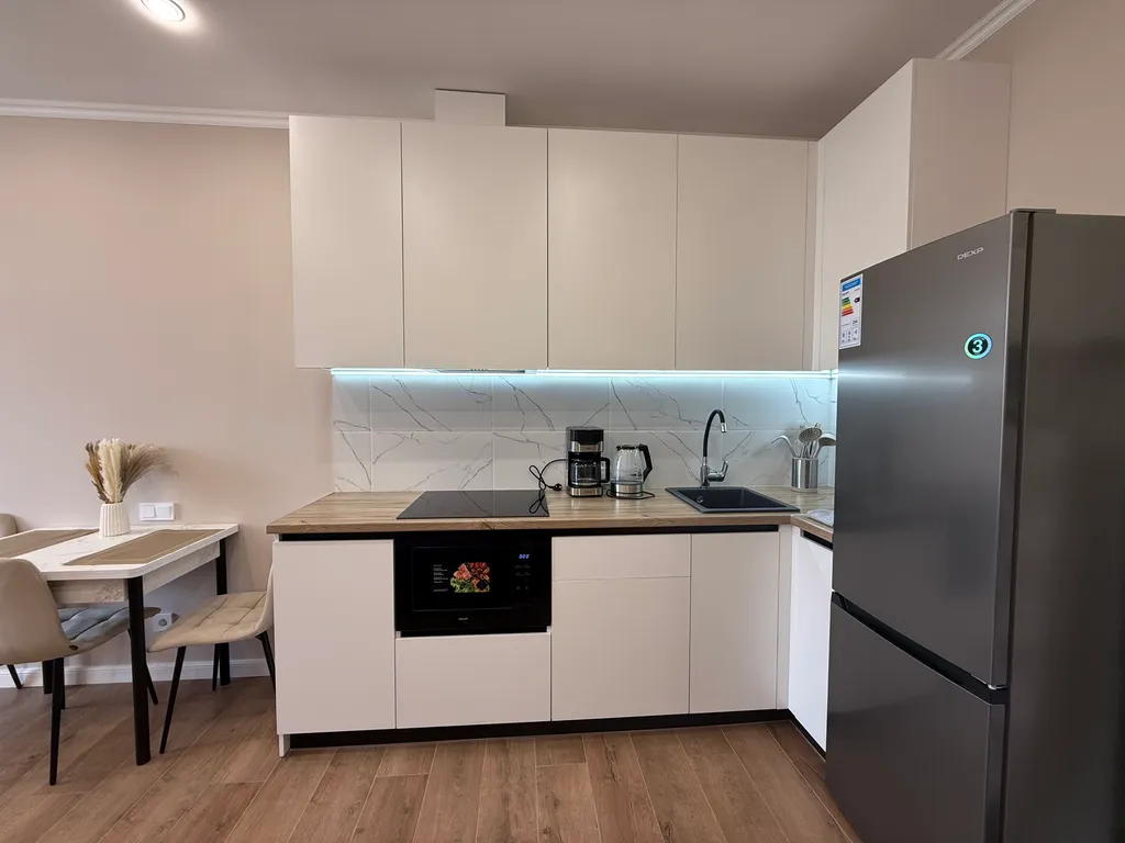 Апартамент в центре 15 мин до моря