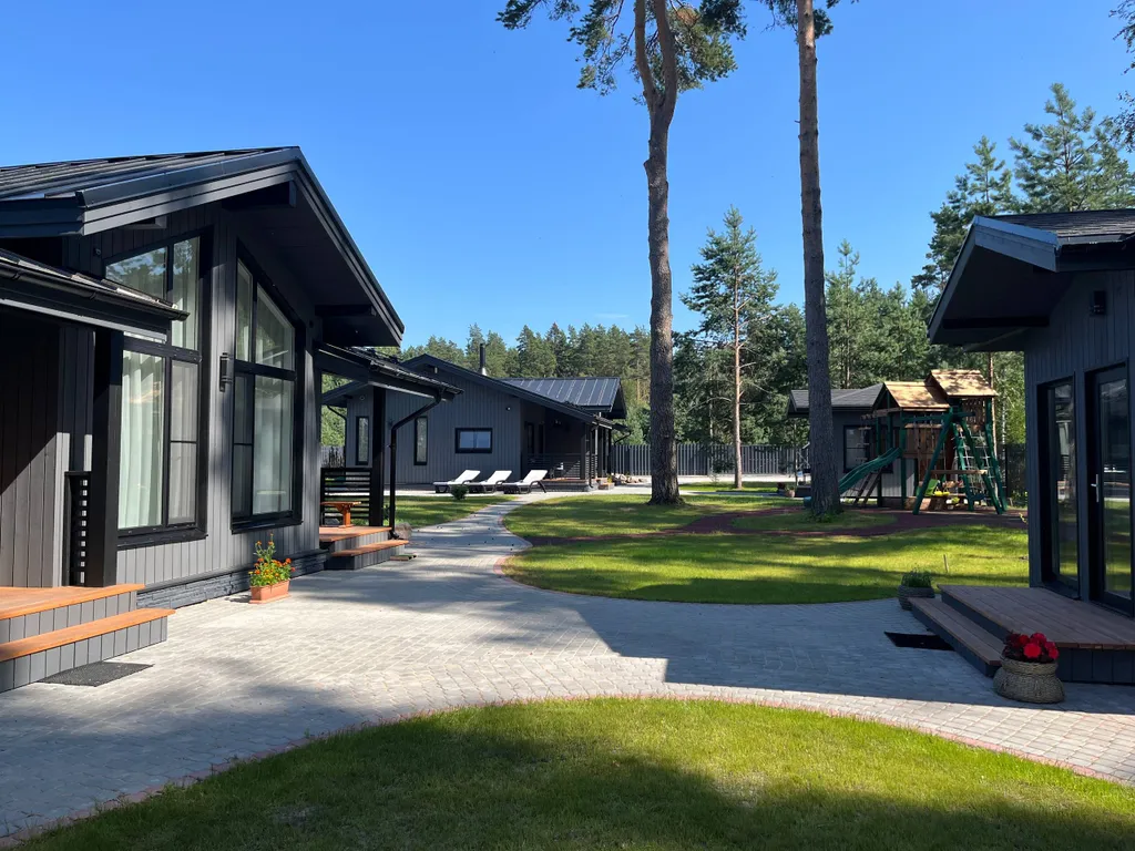 Премиальный коттедж на берегу Судаковского озера