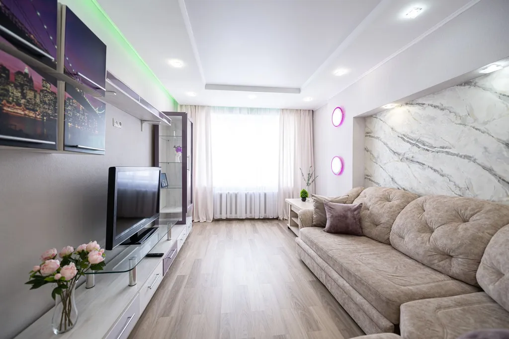 Комфортная квартира на площади Революции