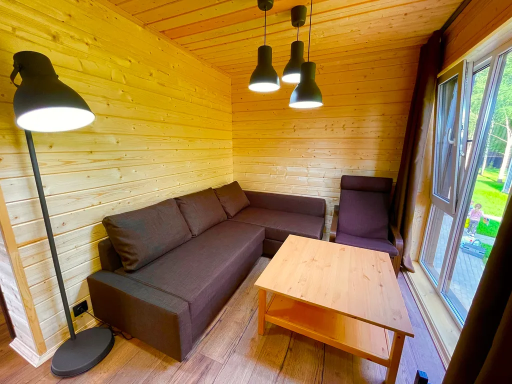 Дом Благодать у пруда семейный