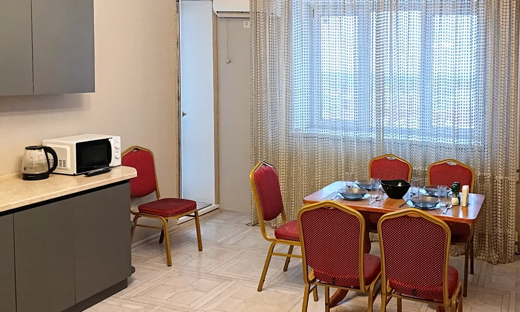 Квартира Новая просторная трёшка на Дубраве — аренда посуточно в Старый Оскол