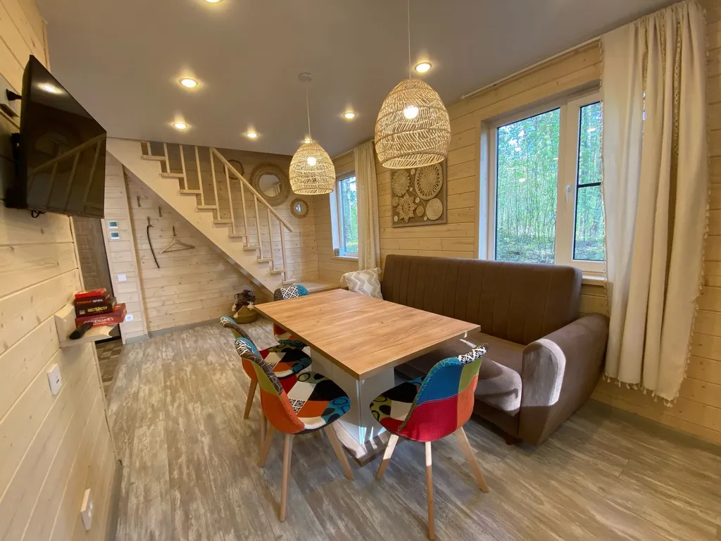 Двухэтажный дом с двумя отдельными спальнями на Горьковском море