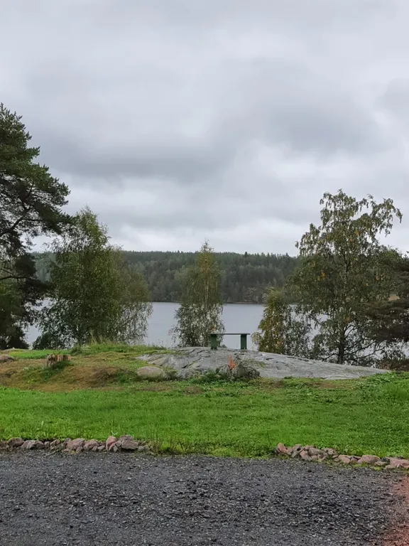 Уединенный хутор, скрытый от посторонних глаз