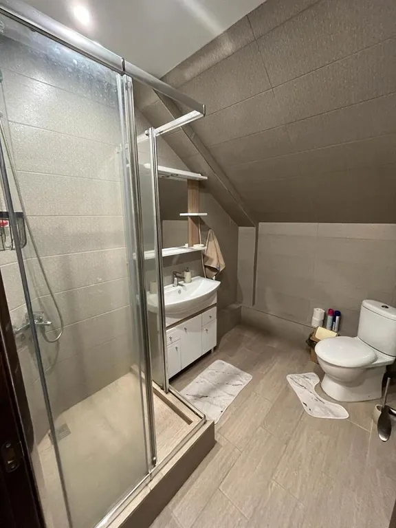 6-комнатный Дом