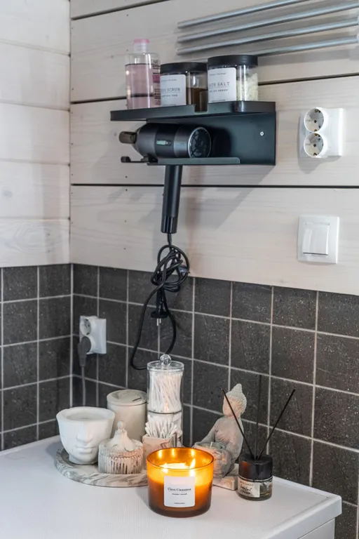 Коттедж Дом "Свет" с 3 отдельными спальнями и чаном — Семеновское