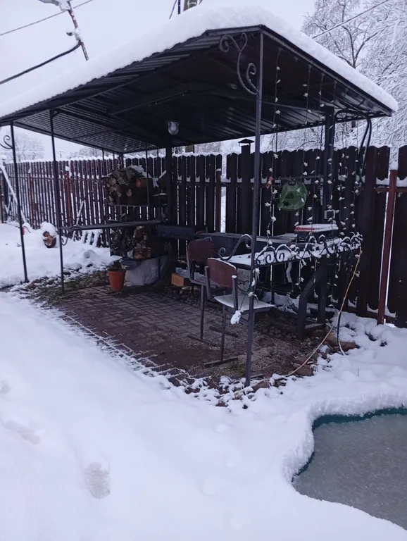 2-к. дом с сауной и балконом на реку