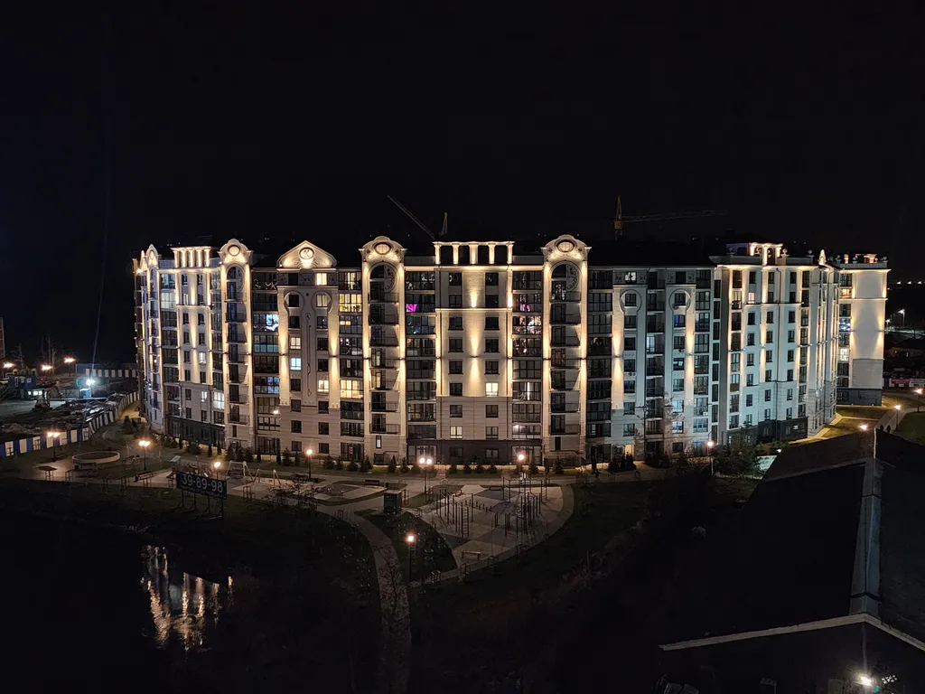 Уютная квартира между трех озер