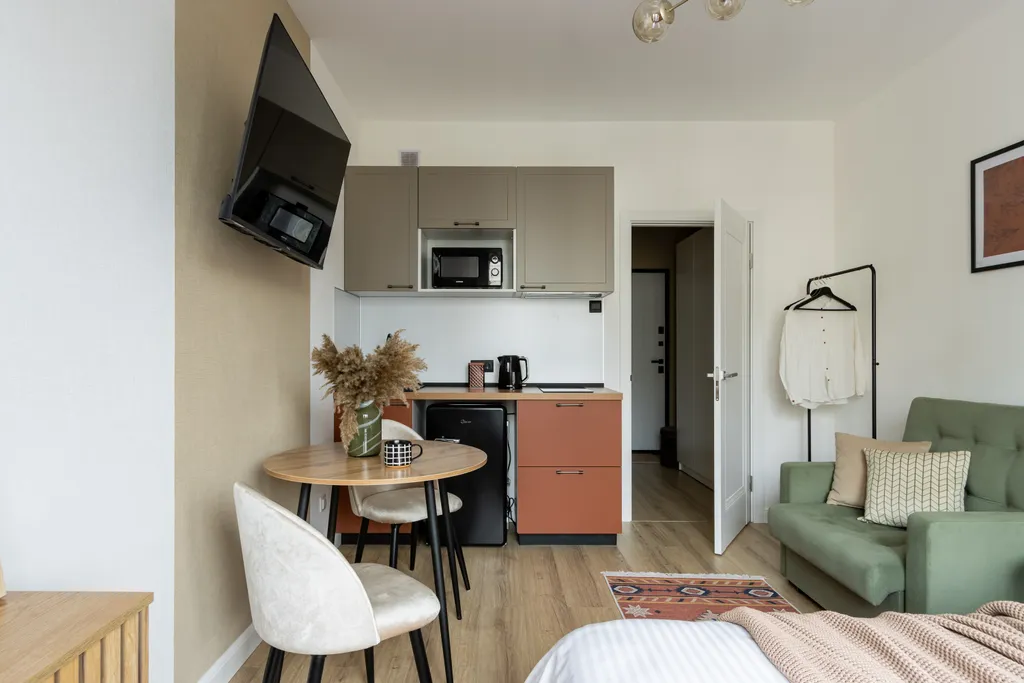 Terracotta Vibe Flat