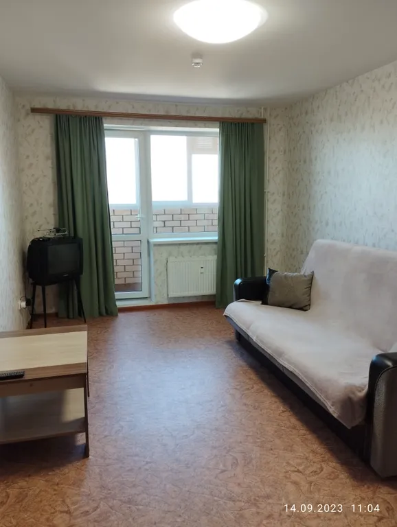 Чистая квартира на Молодёжной с видом на Каму