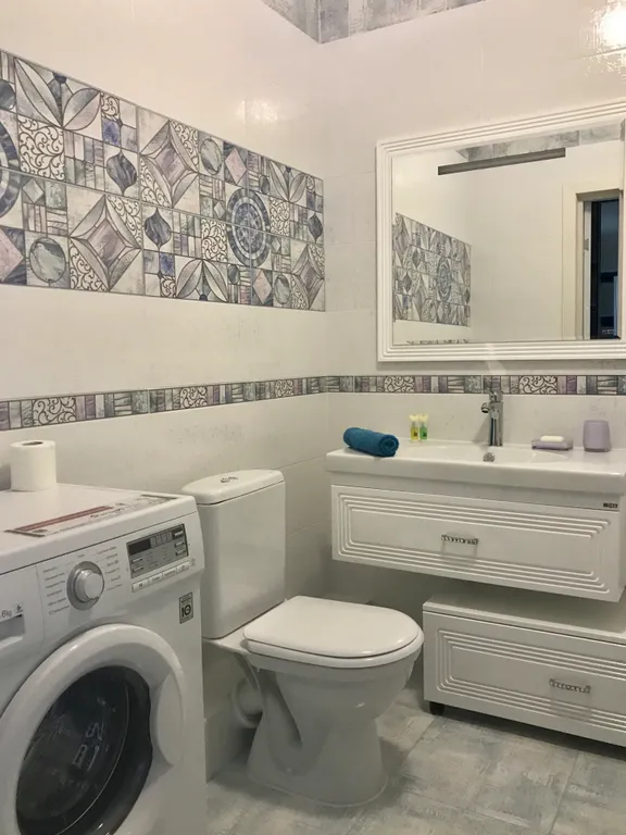 Квартира Очень красивая квартира с великолепным видом на море и парк — Севастополь