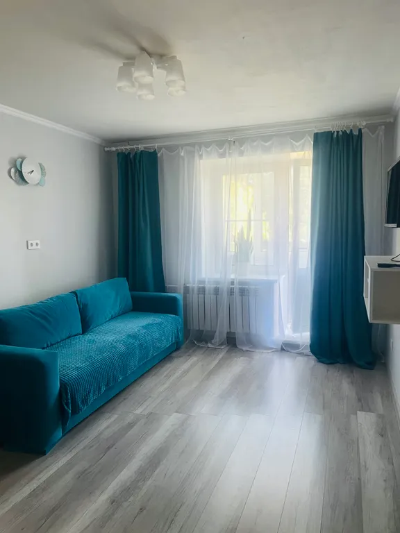 Просторная квартира с кухней-эркер