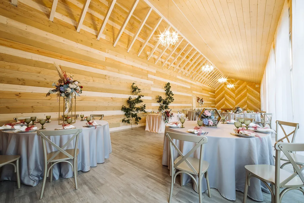 Коттедж с панорамным банкетным залом