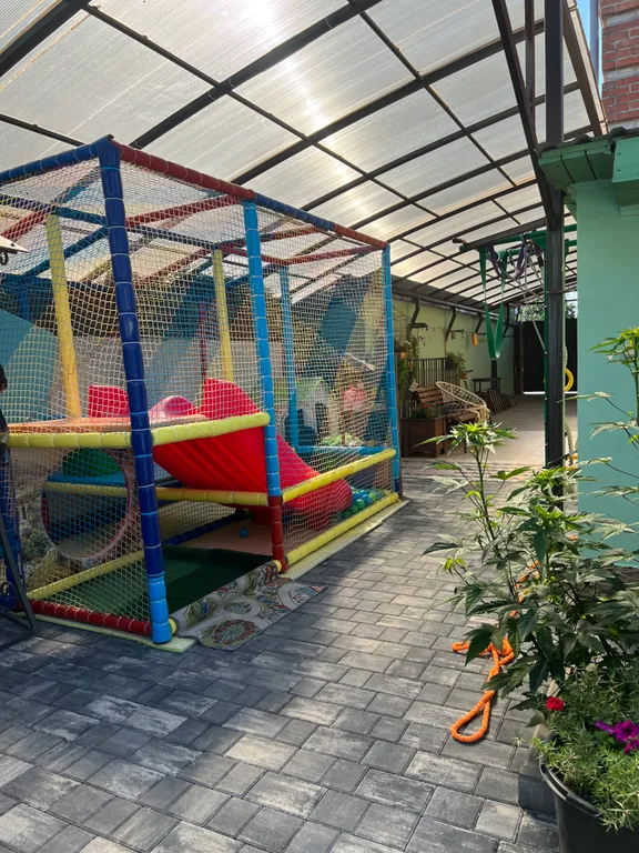 Студия в частном секторе Христо