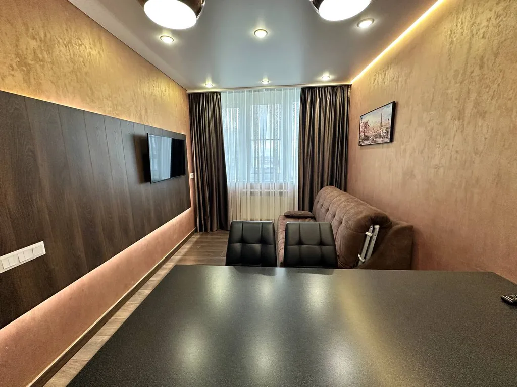 Евродвушка с лоджией с видом на Дон