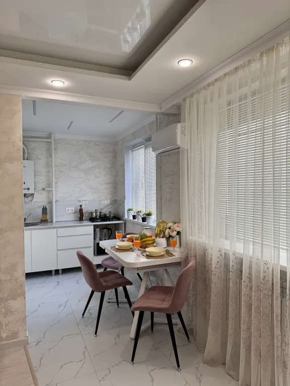 Люксовая двушка с большой ванной