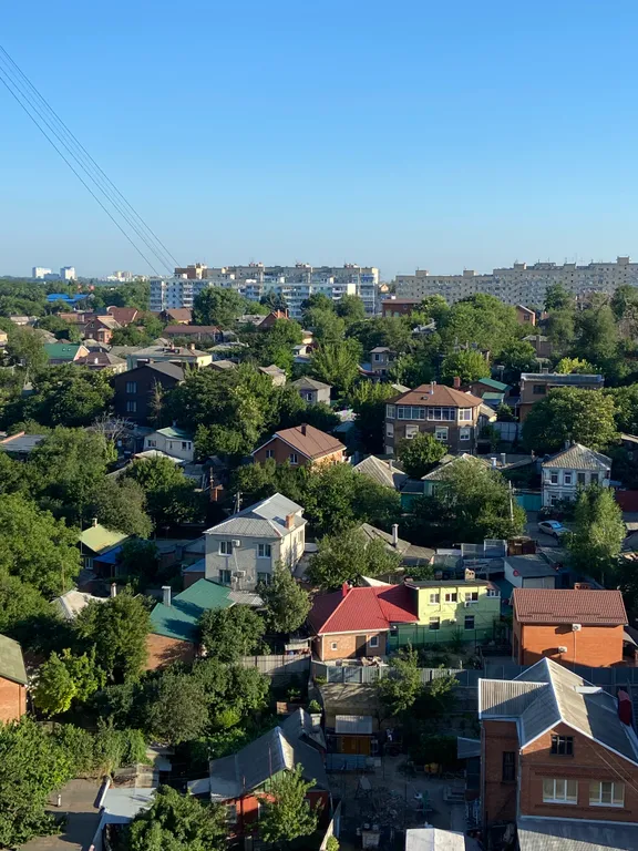 Дизайнерская евродвушка с парящей кроватью