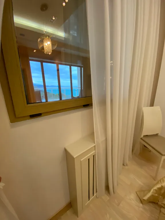 Королевский Парк 3х комнатная с видом на море