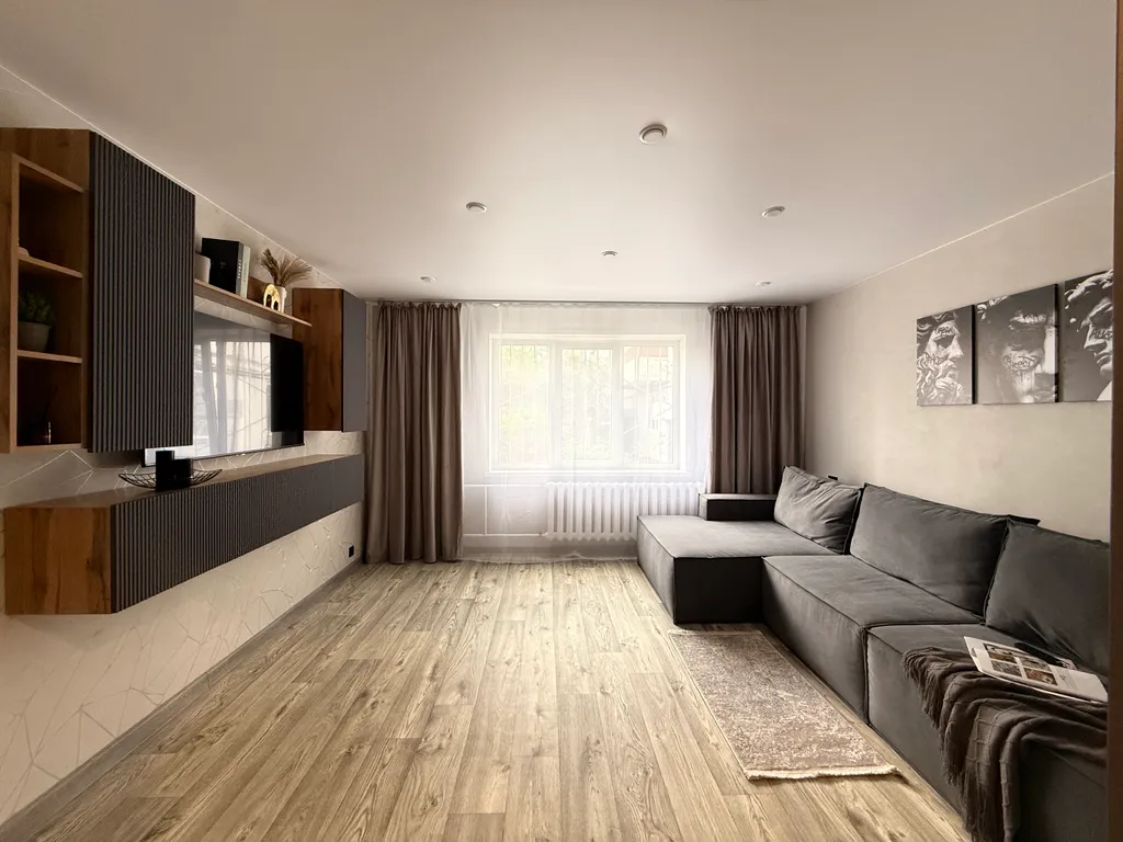 Шикарная 4-х комнатная квартира