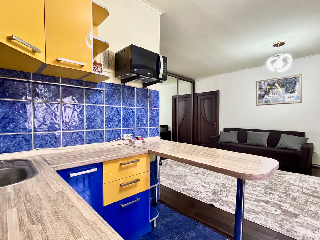 Квартира Удобная квартира Арбат & питьевая вода подарок — Алматы