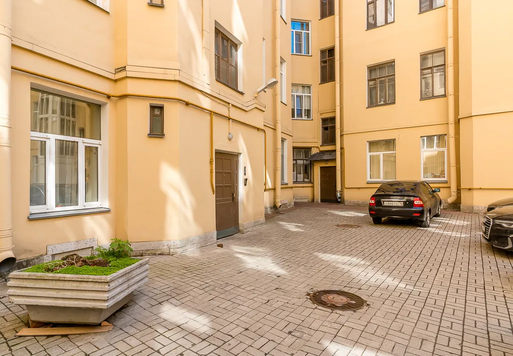 Квартира Большая и светлая квартира у Таврического сада — Санкт-Петербург