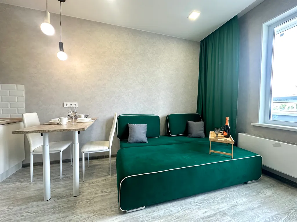 Студия с видом на канал Москвы реки