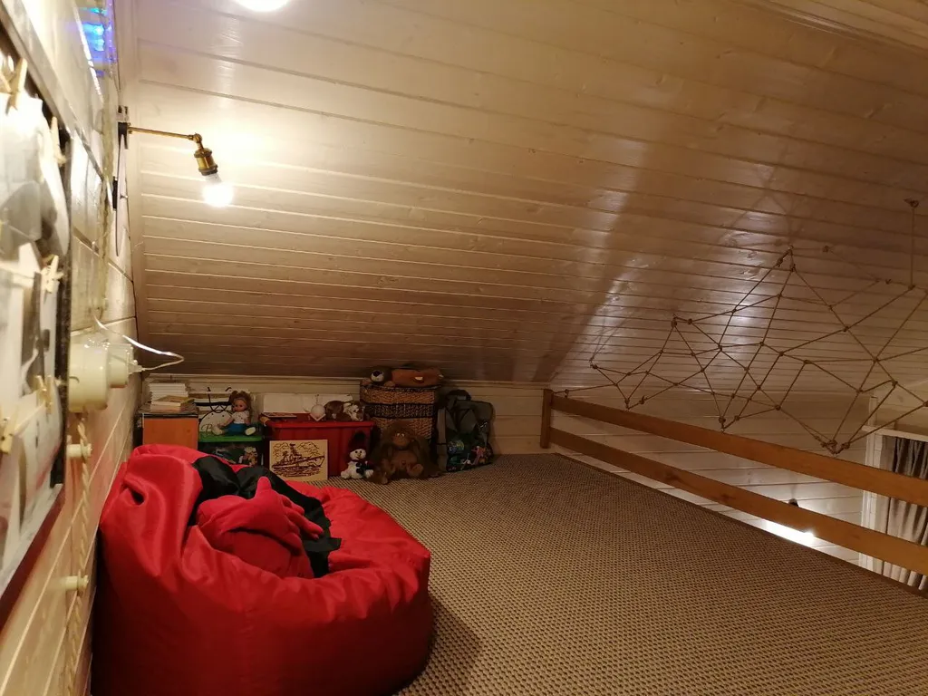 Дом с антресолями, душевное место