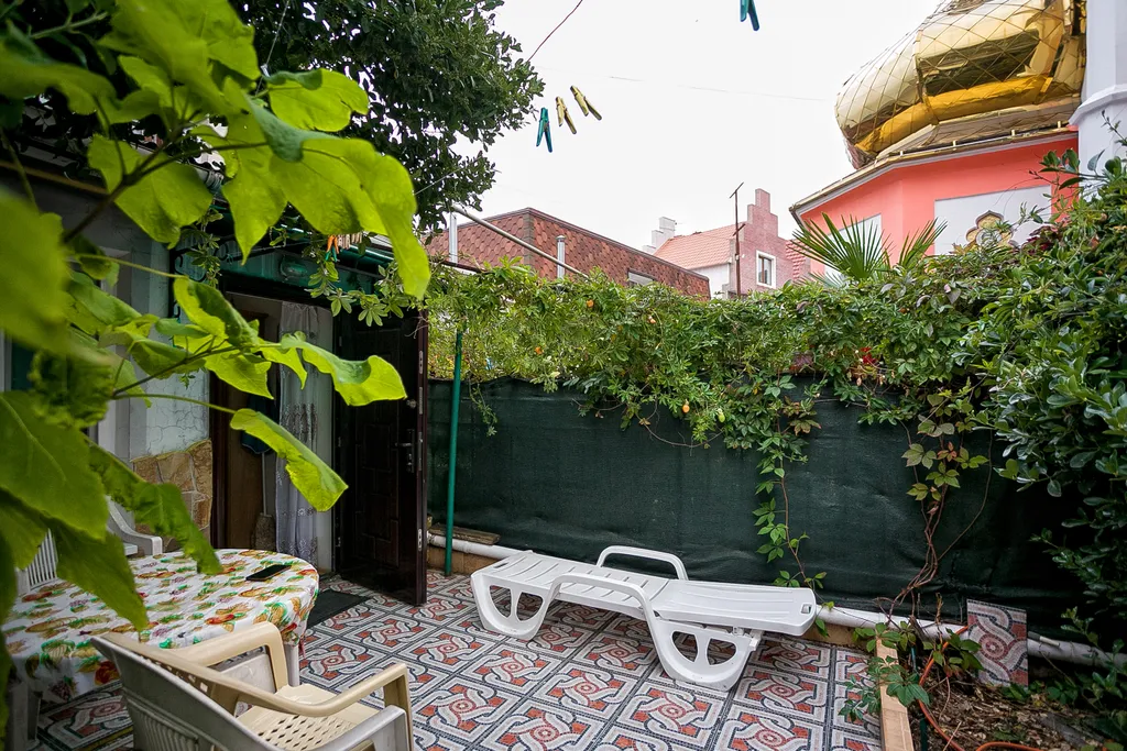 Апартаменты с видом на море и Храм