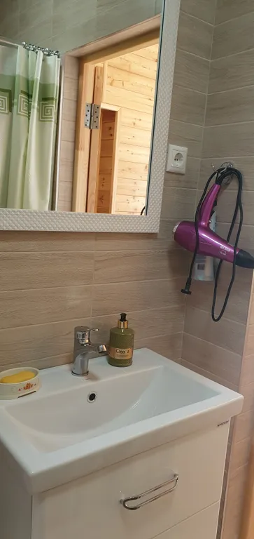 Апартаменты в центре с видом на горы