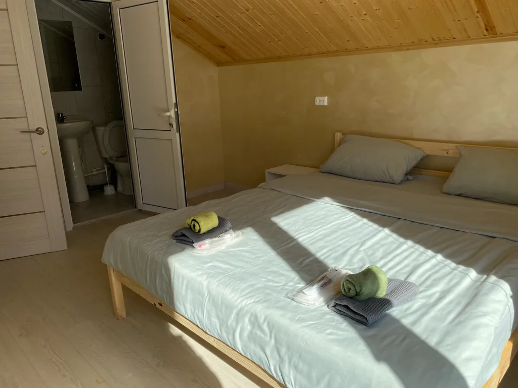 4 комнатный 2 этажный дом