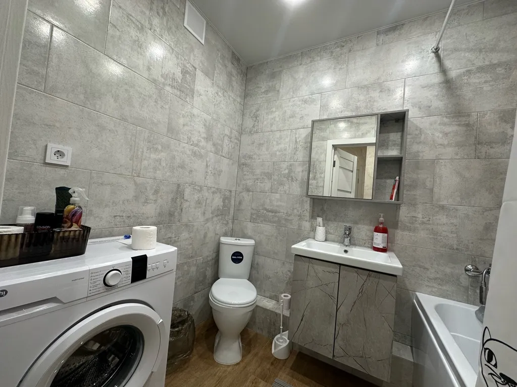 Итальянский бульвар около ГАУ СО Арена