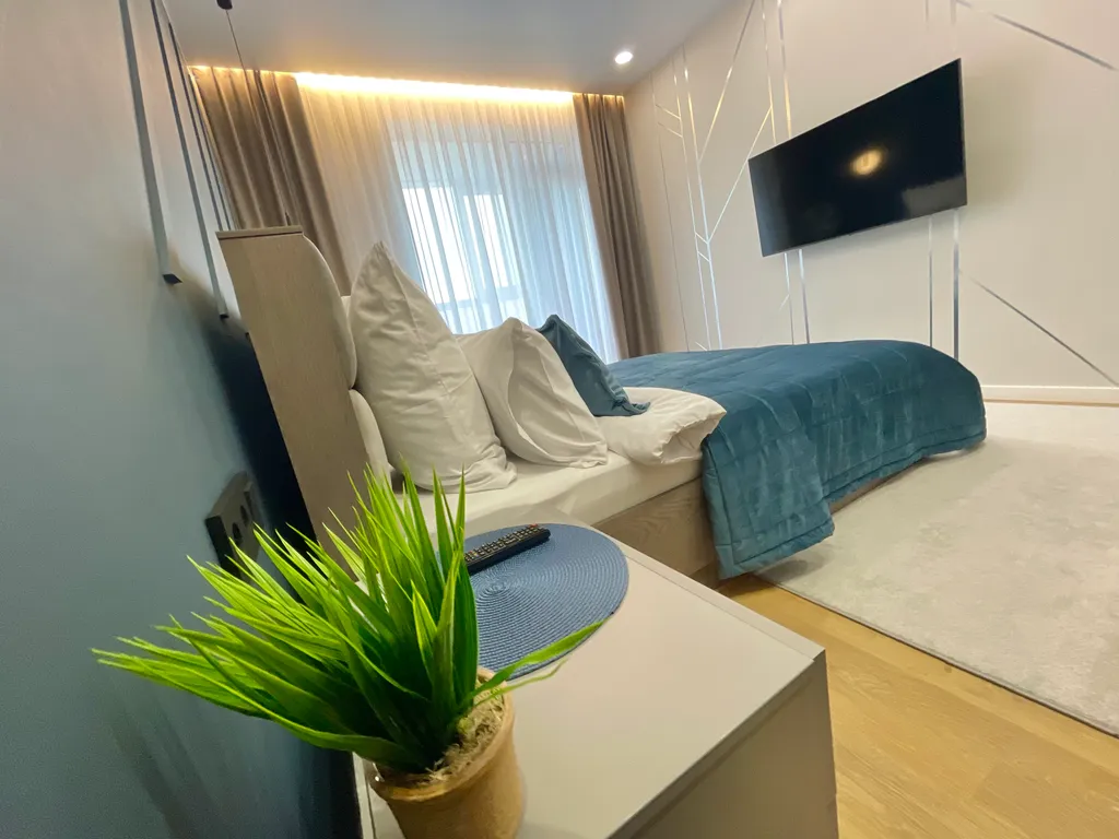 Три квартиры на одном этаже у Горного Воздуха (N 1)