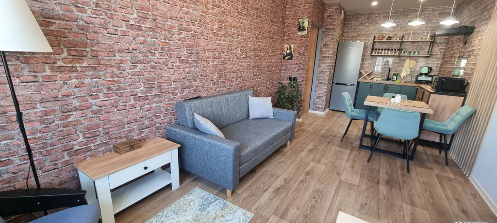 Уютная квартира вокруг всё есть