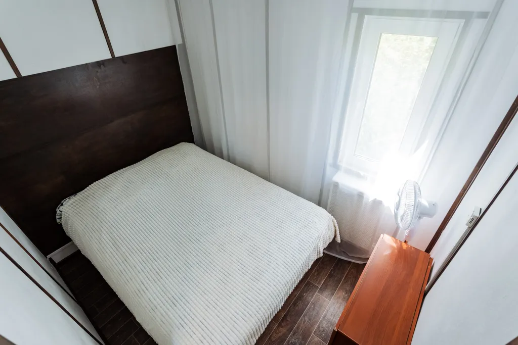 Бунгало на берегу озера в границе леса